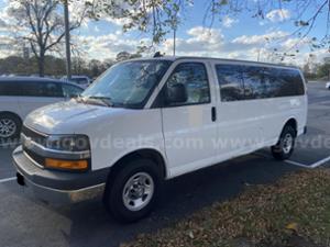 2016 Chevrolet Express Lt 3500