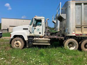 2006 Mack Chn613