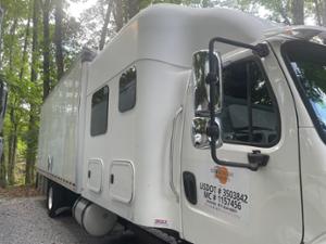 2016 Freightliner Cascadia Sleep Cab