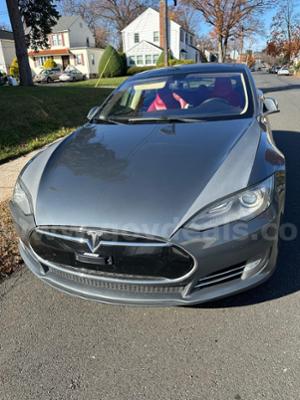 2013 Tesla Model S 85