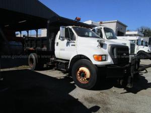 2010 Ford F750