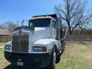 1988 Kenworth T600