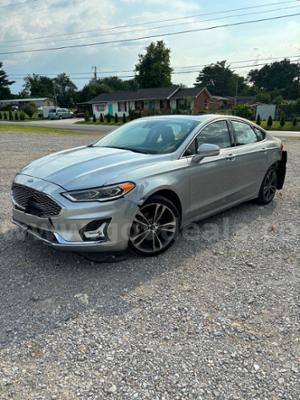 2020 Ford Fusion Titanium