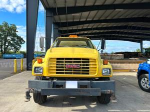 1998 GMC C7h042