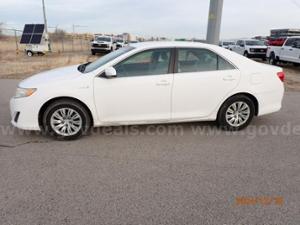 2013 Toyota Camry Le 4dr Sedan