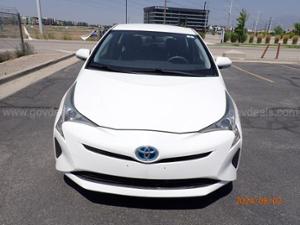 2016 Toyota Prius 2