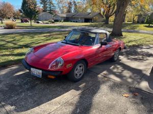 1982 Alfa Romeo Spider Veloce Roadster