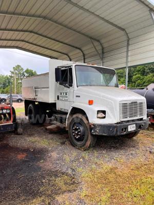 2000 Freightliner Fl70